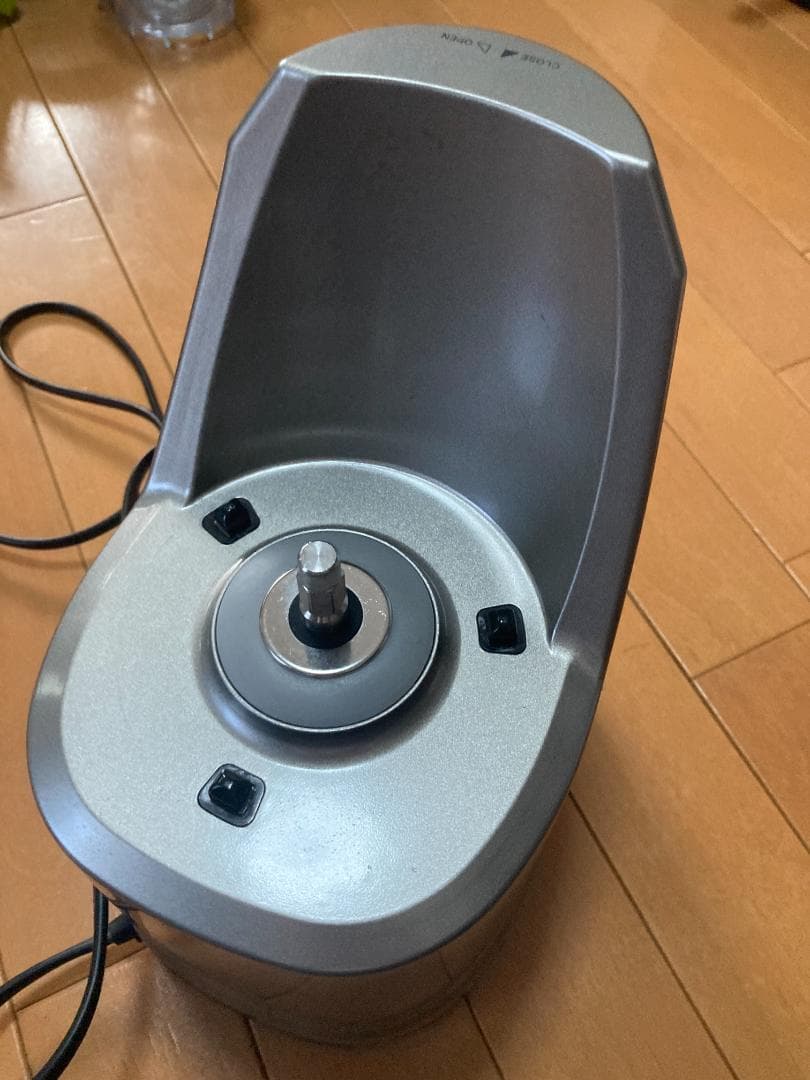 Kuvings クビンス EVO-800 ホールスロージューサー シルバー