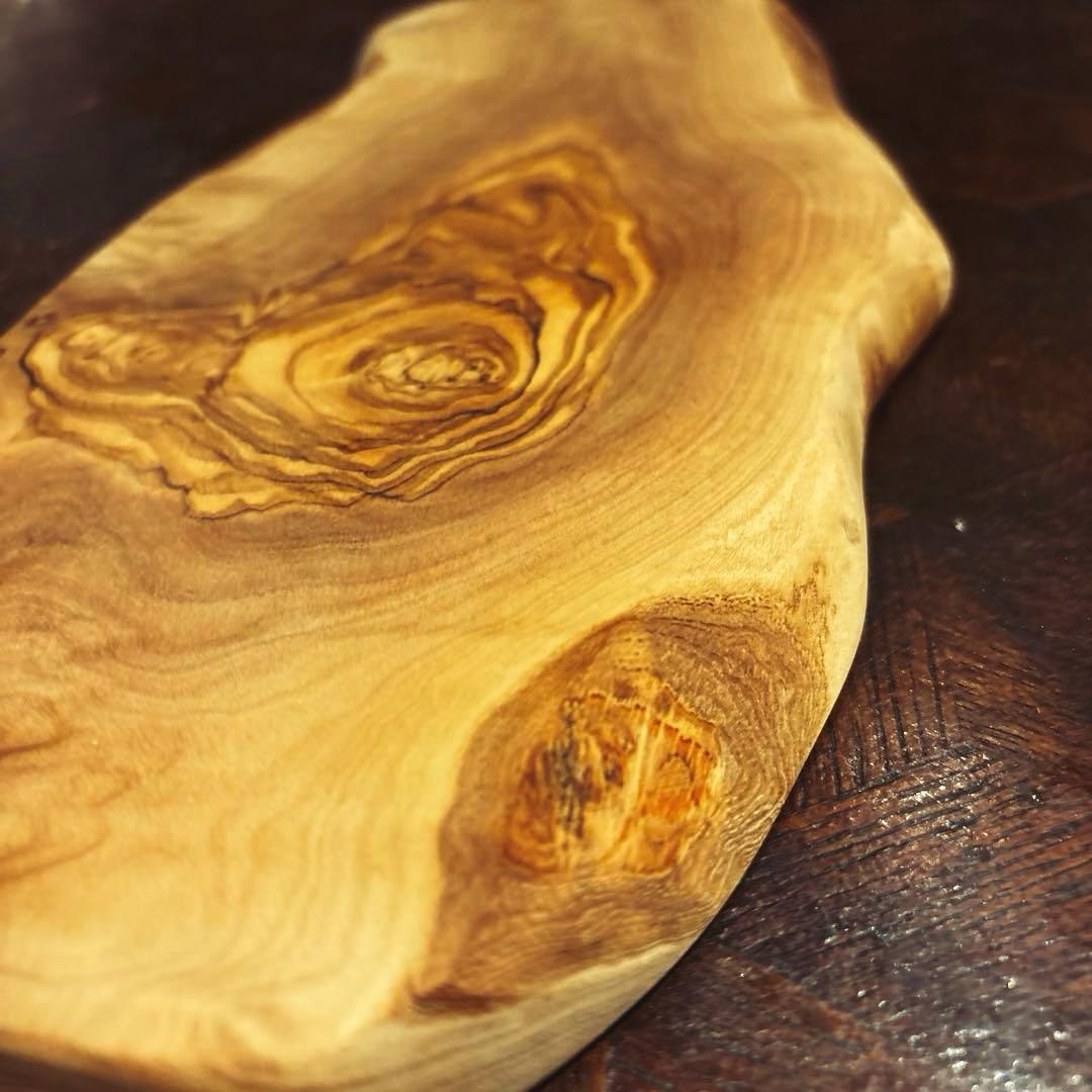 【AfricanSquare】オリーブナチュラルカッティングNO1チュニジア