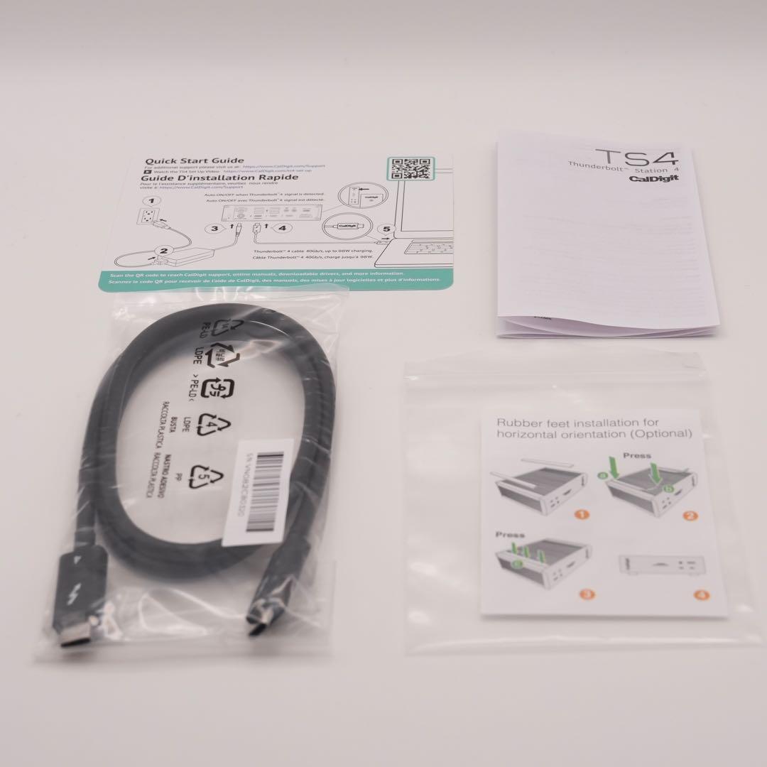 CalDigit TS4 Thunderbolt 4 Dock（高性能ドック）