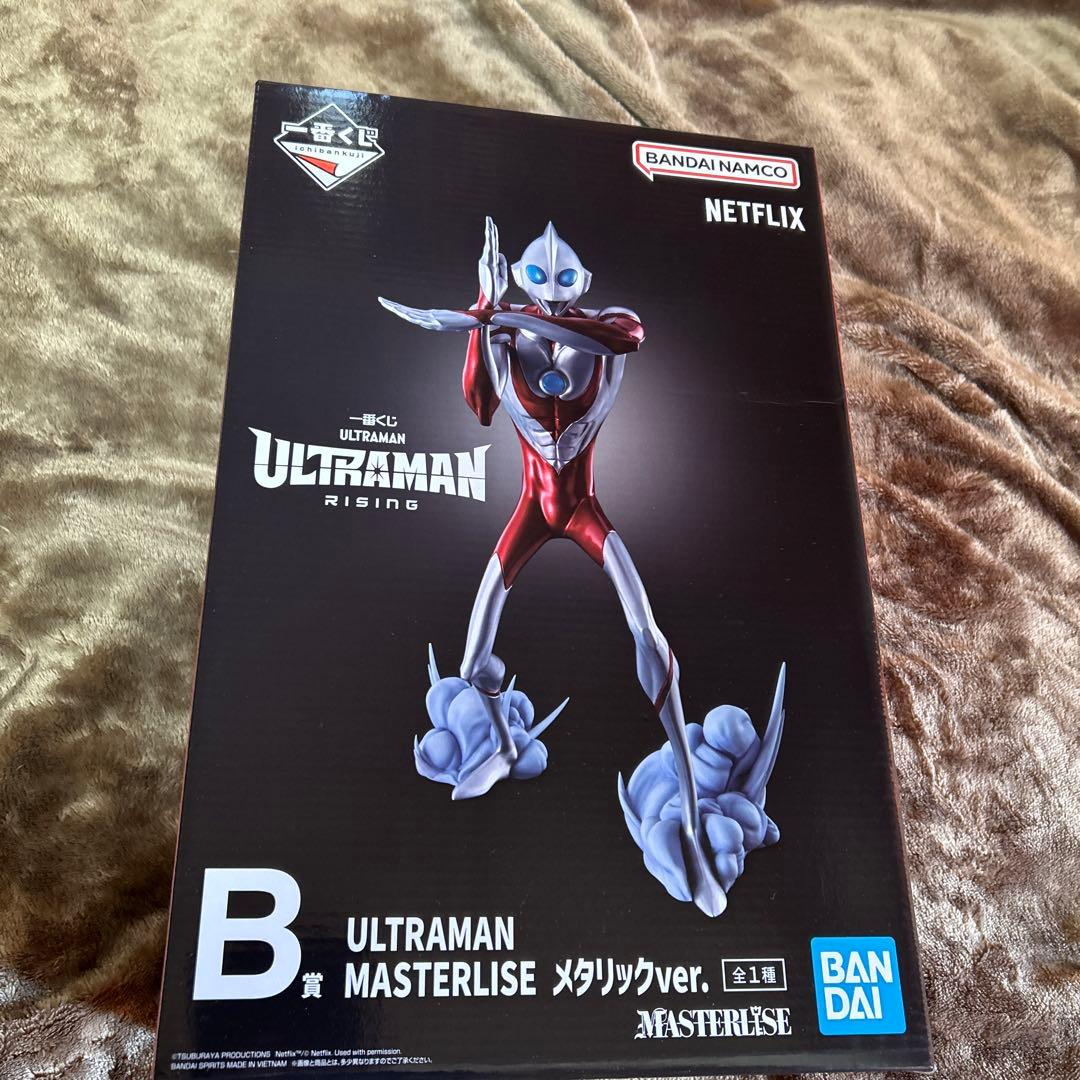 BANDAI ウルトラマン MASTERLISE メタリックVer. 新品