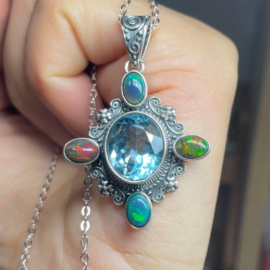 天然石ネックレス　ブルートパーズ　ブラックオパール　遊色綺麗　SV925刻印