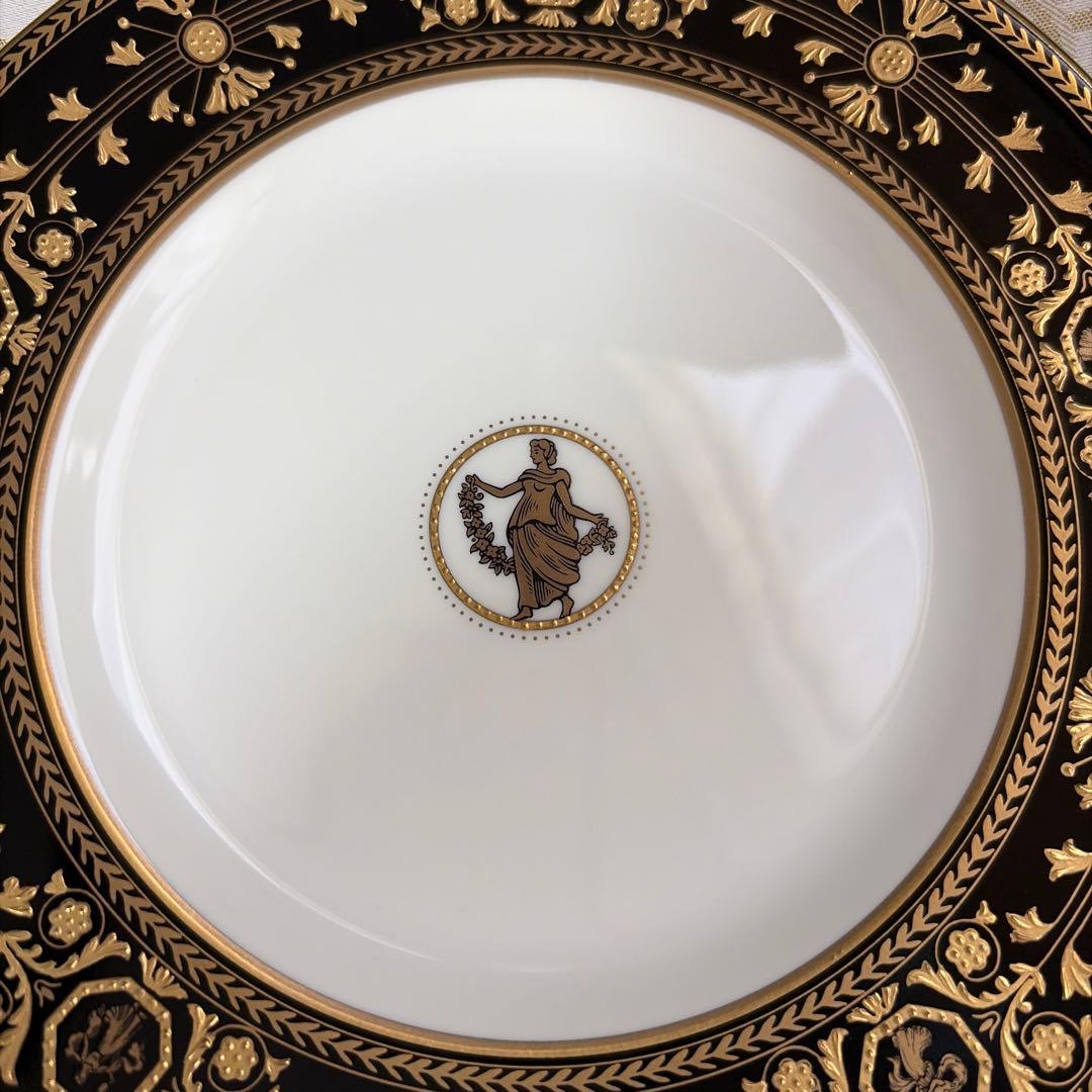 ［新品］アストバリーブラック最高峰17.5cmプレート、希少黒壺