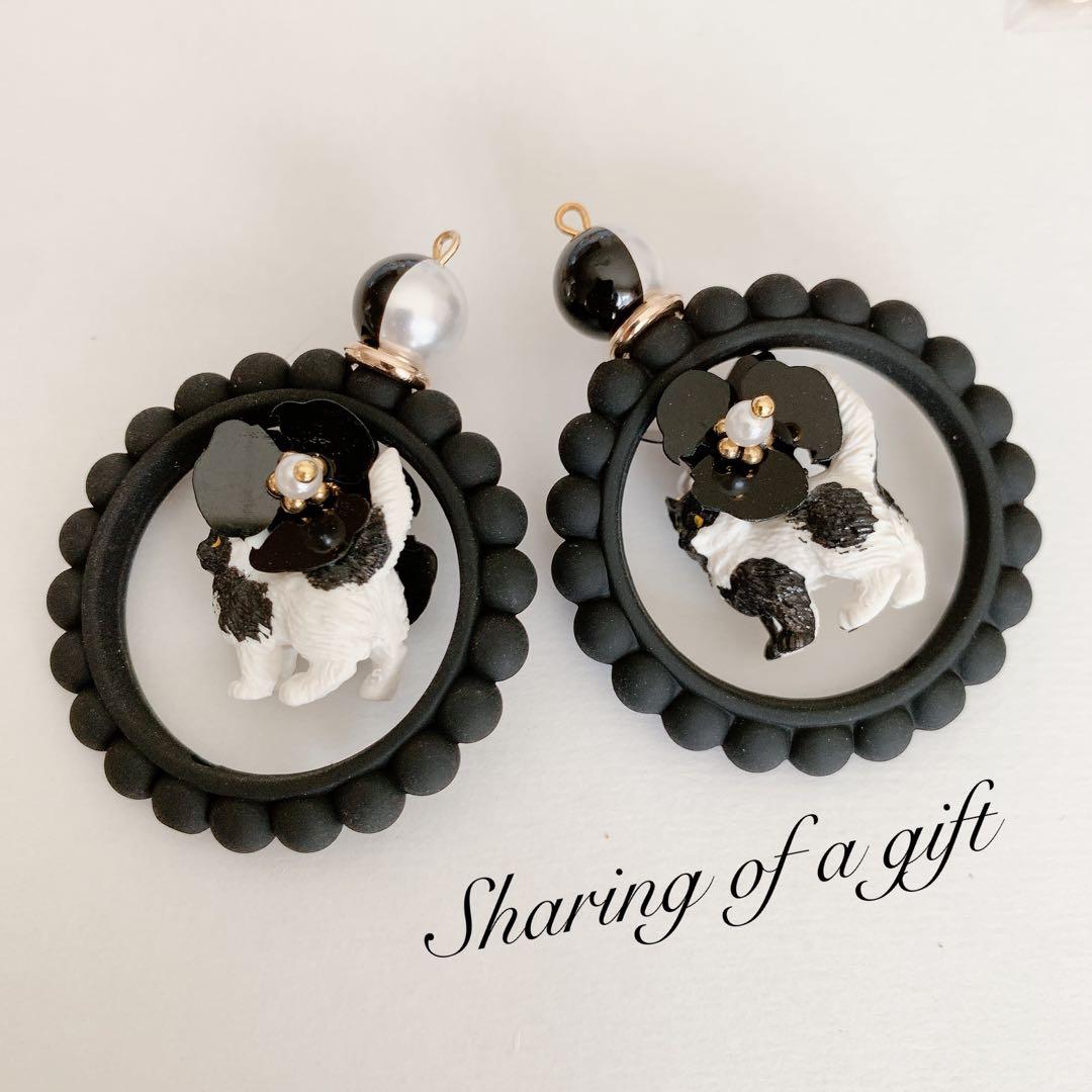 白黒猫ちゃんのピアス