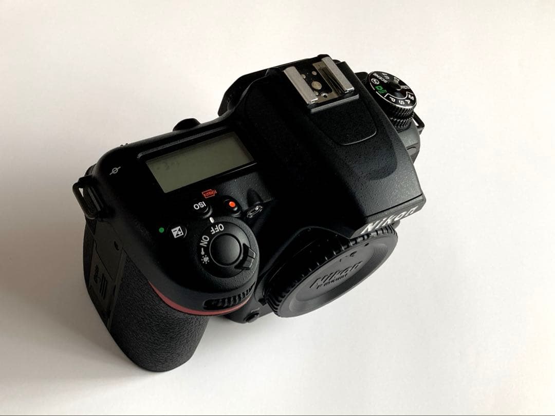 Nikon D7500 ボディ　ニコン本体