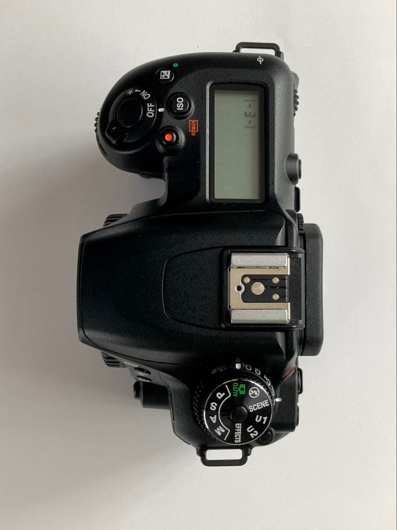 Nikon D7500 ボディ　ニコン本体