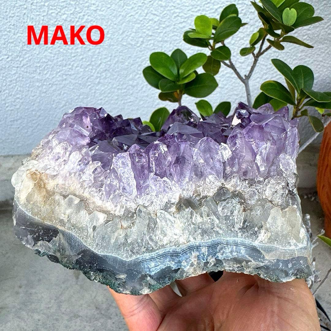 M1682☆アメジストクラスター1.6Kg☆天然石　原石☆N50416-A