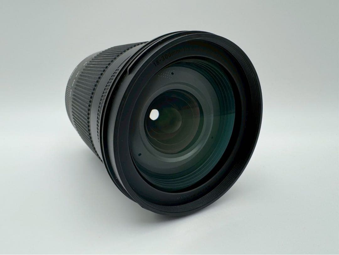 ☆美品【SIGMA】18-300mm F3.5-6.3 DC Canon用