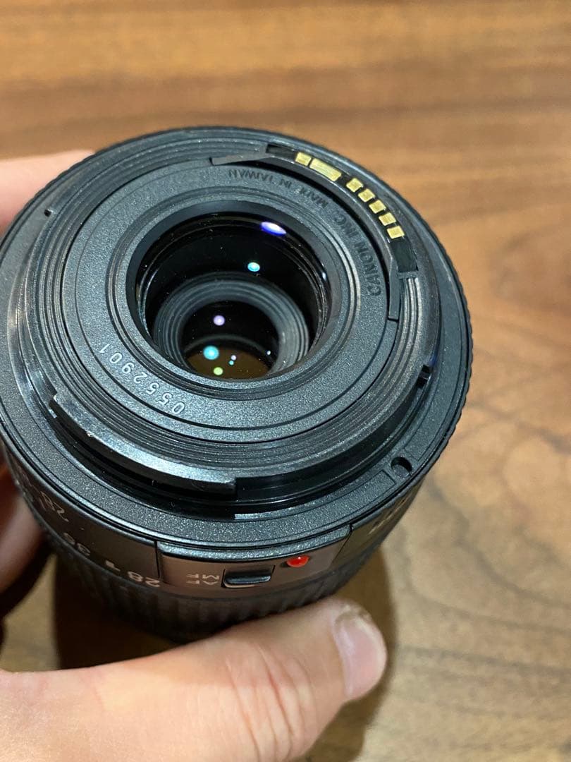 Canon EOS Kiss キスデジタル一眼　初代　黒　美品28-80オマケ付