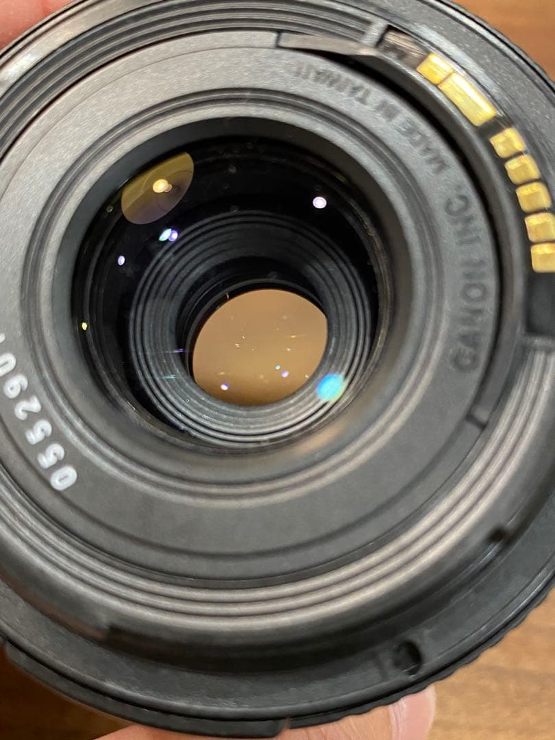 Canon EOS Kiss キスデジタル一眼　初代　黒　美品28-80オマケ付