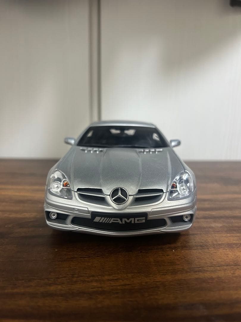 HOT WORKS メルセデスベンツ SLK 56 AMG 1/18