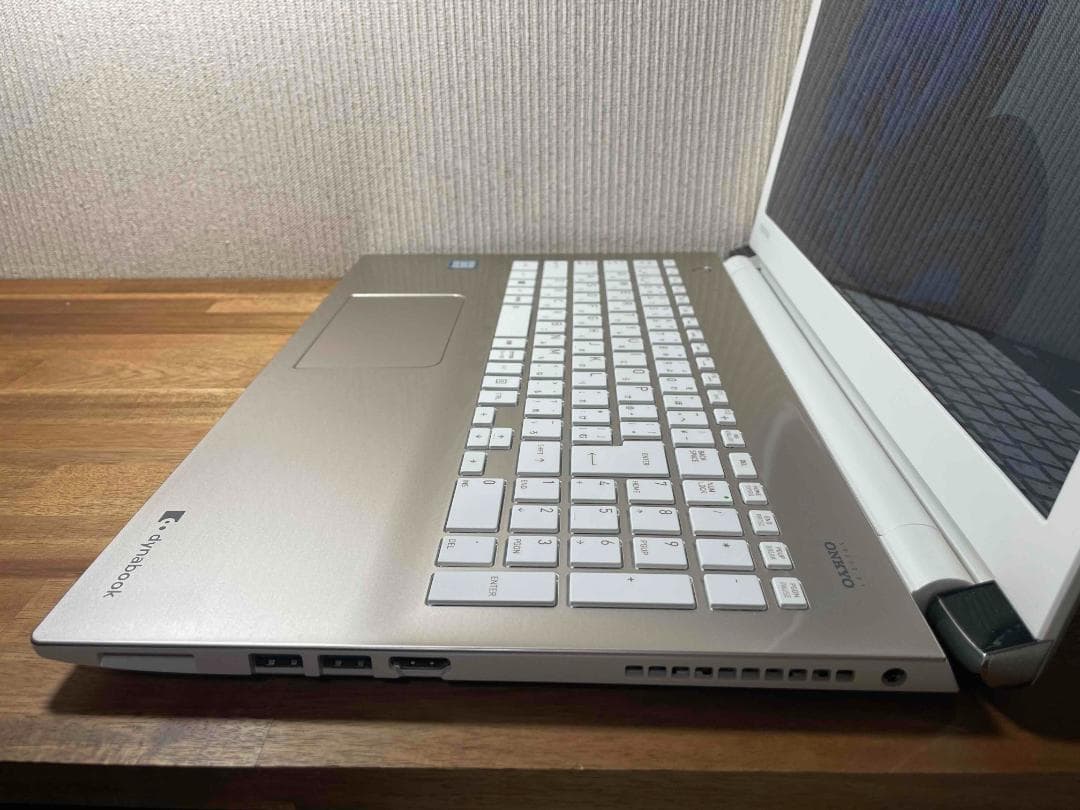 Win11 Office搭載 dynabook メモリ8GB SSD240GB