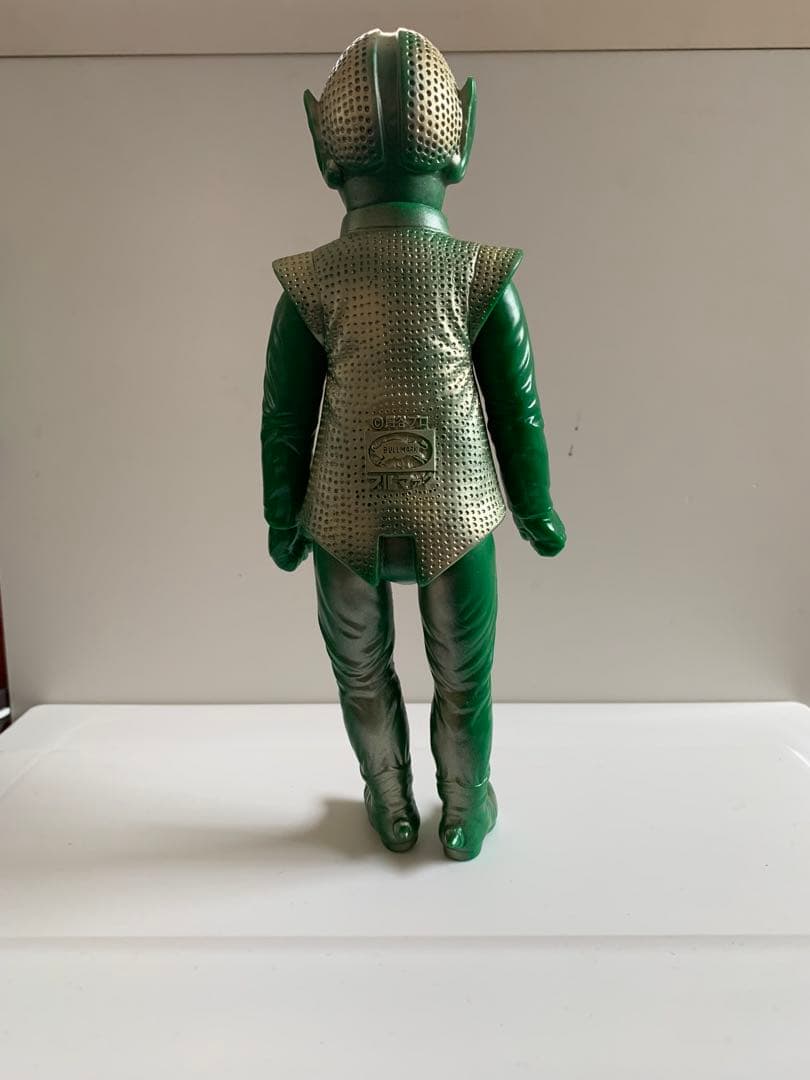 ブルマァク復刻 シャプレー星人 ソフビ　約25cm