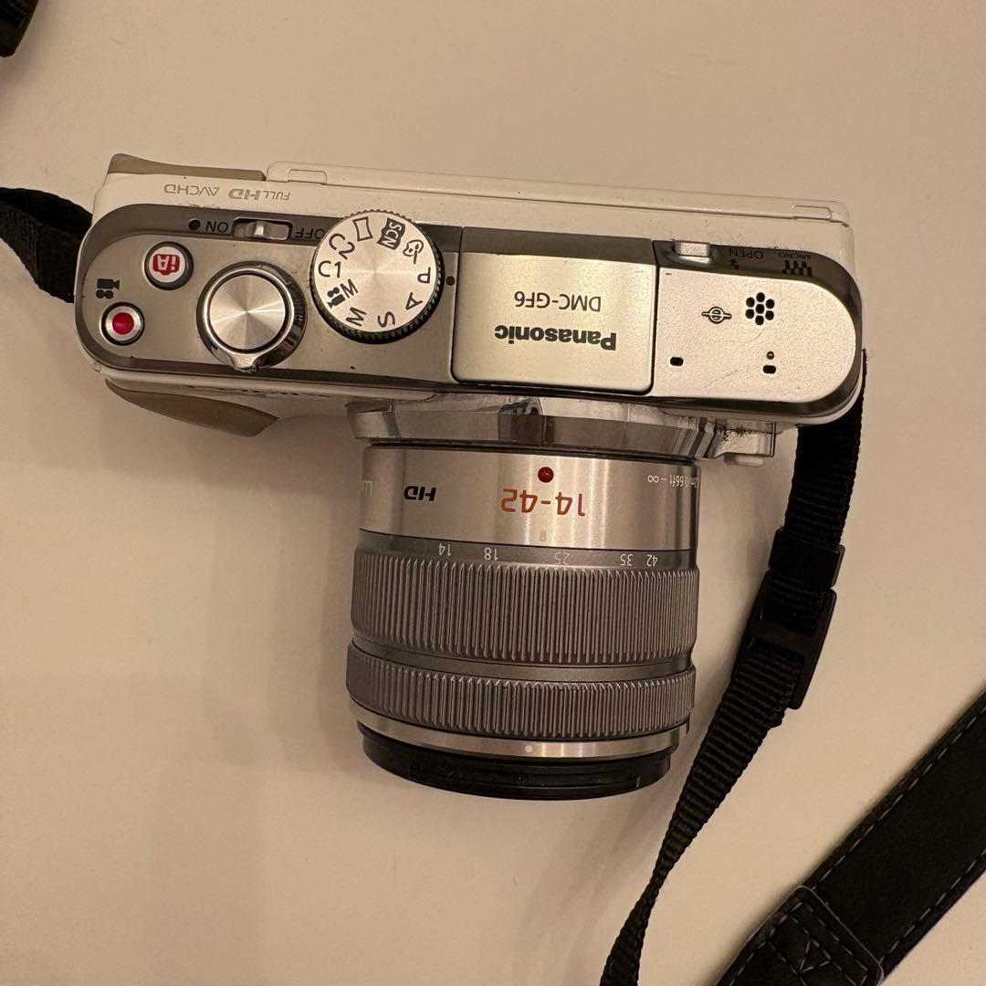 【美品】Panasonic LUMIX DMC-GF6 ホワイト ダブルズーム付