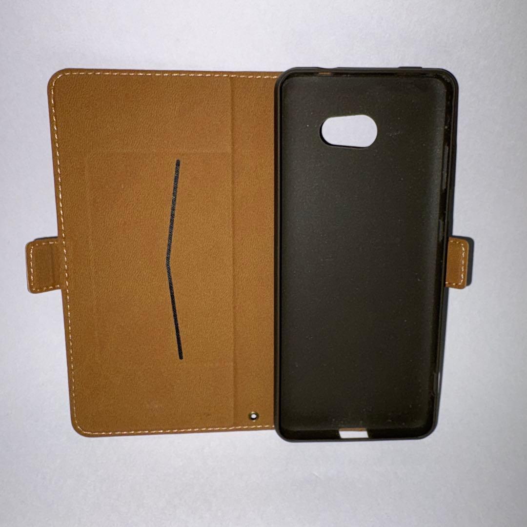 R*y様 Simフリー　京セラ　かんたんスマホ BASIO 4 KYV47 　カ