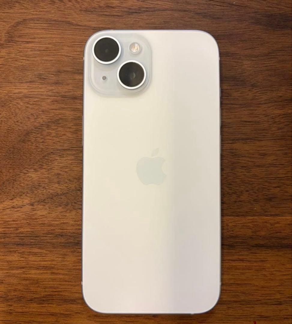 Apple iPhone 15 本体　256 SIMフリー