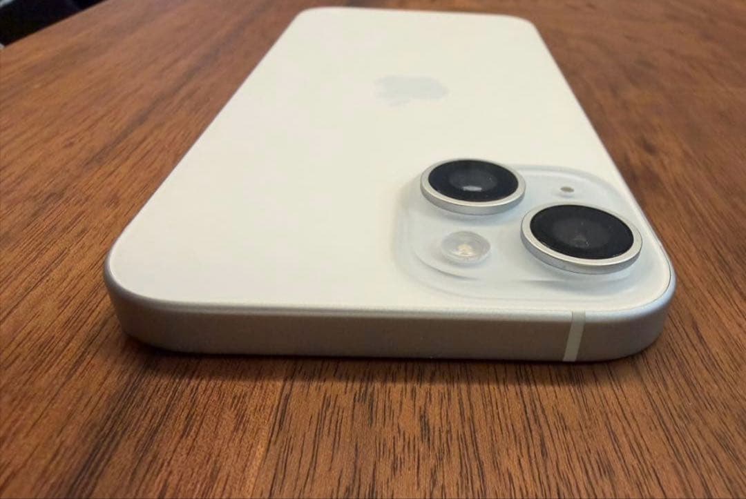 Apple iPhone 15 本体　256 SIMフリー