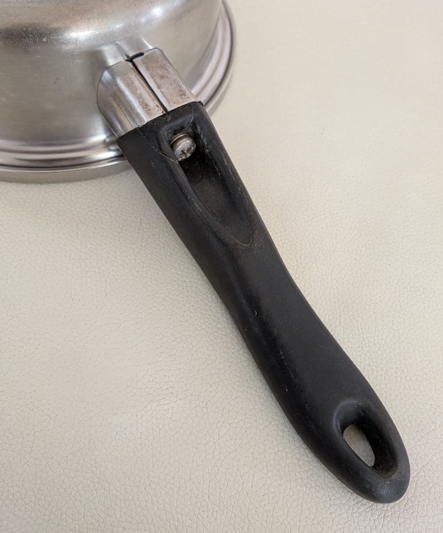 アムウェイ　クイーンクック　小ソースパン　片手鍋　15cm