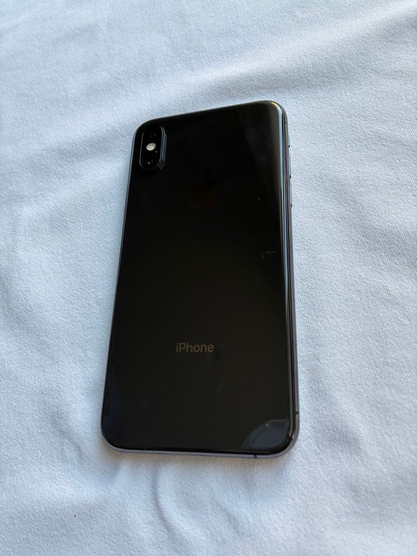 Apple iPhone XS スペースグレー 本体 64GB 残債なし　76%