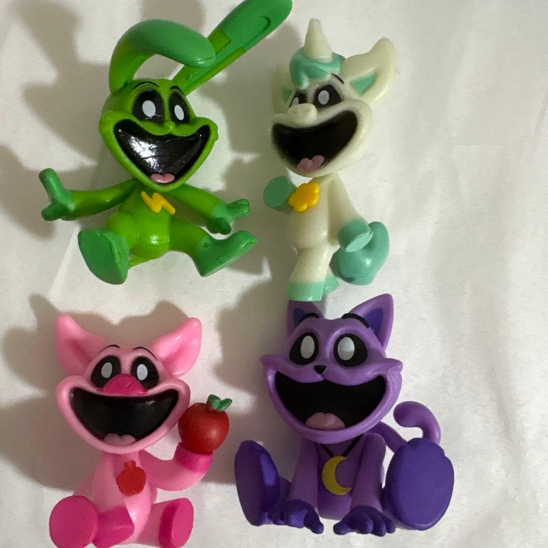 美品　ポピープレイタイム ハギーワギー ミニフィギュアBOX 19体