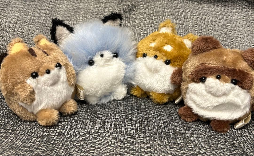ゆりすけあにまる　作家　ぬいぐるみ　狸　しば犬　狼　リス