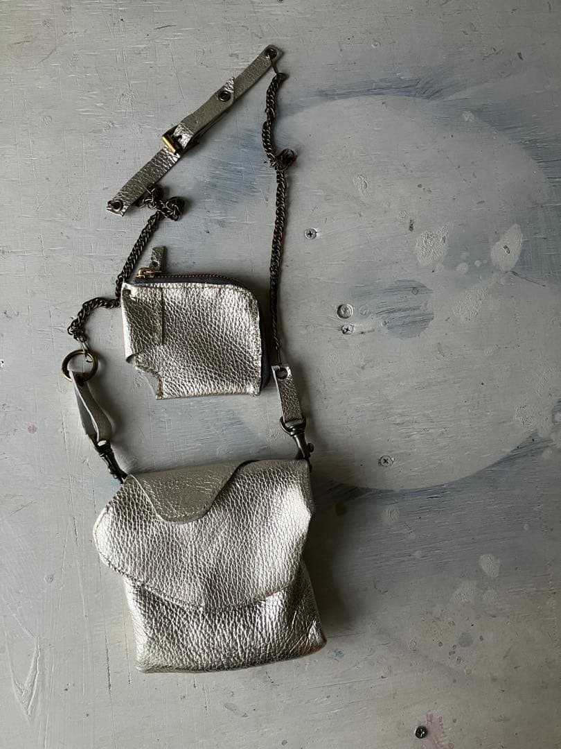 ソコハカトナク…鈍い光leather皺歪み鎖＋ケースネックウォレット