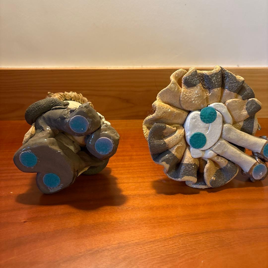 男の子と女の子の陶器人形