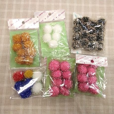 ラメぼんてん １０mm、１５mm、２０mm、２５mm　まとめて　３４６個