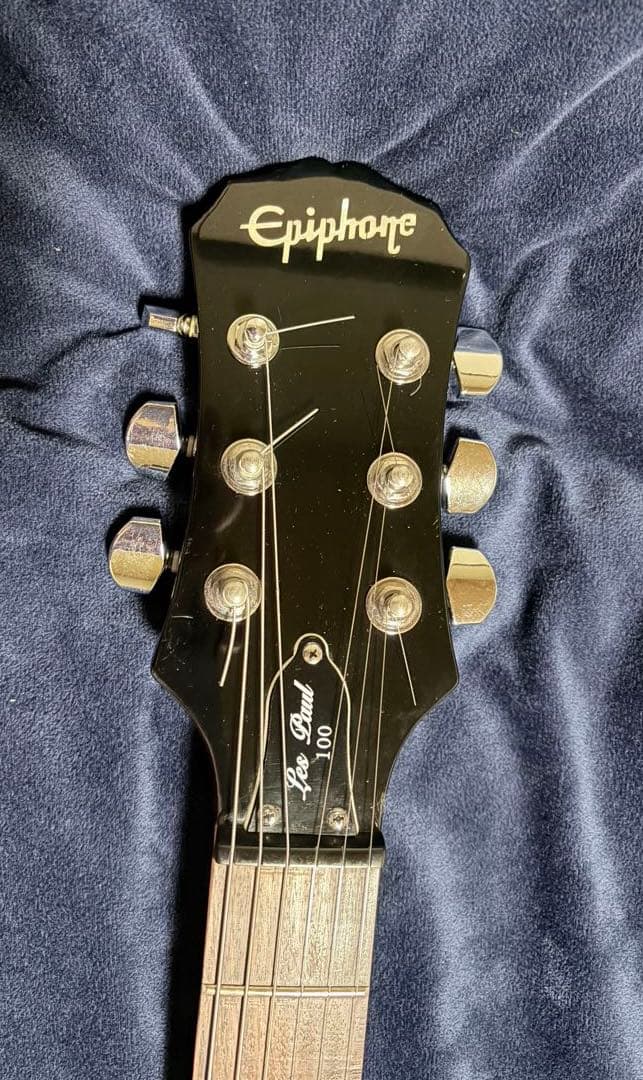 Epiphone Les Paul 100 ヴィンテージ・サンバーストカラー‼️