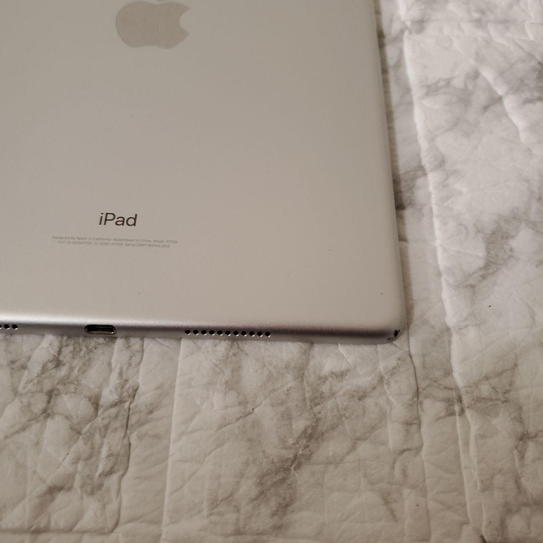 103 iPad Pro 10.5インチ 64GB SIMフリー シルバー
