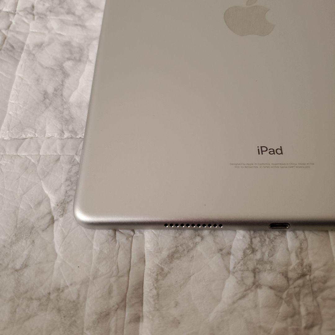 103 iPad Pro 10.5インチ 64GB SIMフリー シルバー
