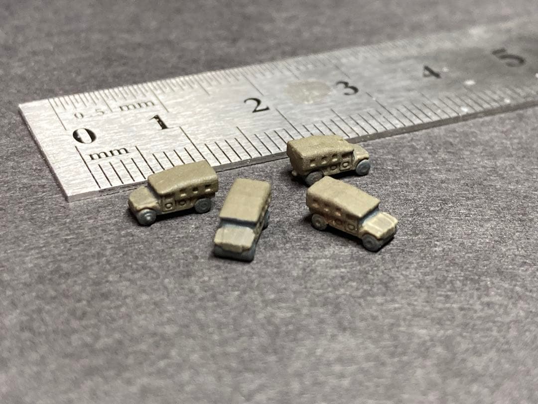 【完成品 44台】1/700 陸上自衛隊 車両セット1 (ピットロード)