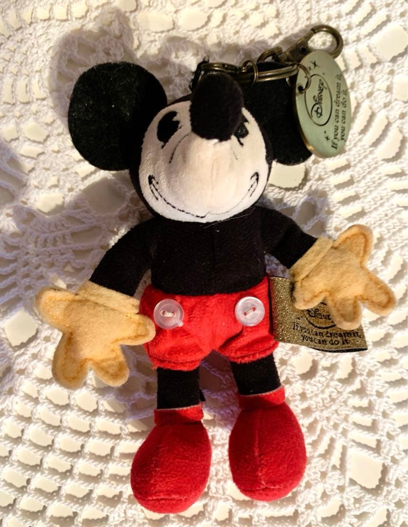 ウォルト・ディズニー生誕110周年記念 レトロミッキーストラップ＆ぬいぐるみ