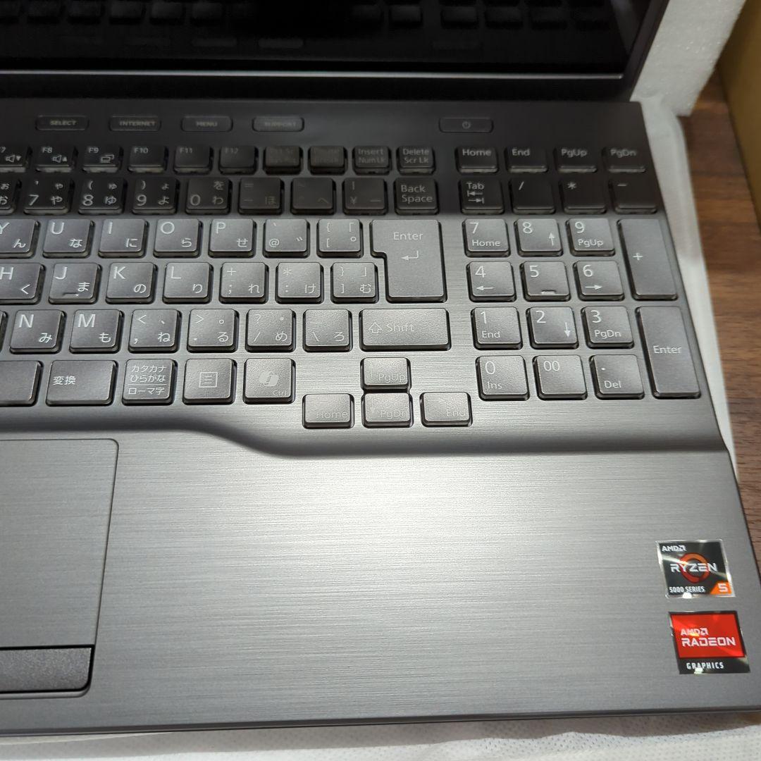 富士通ノートパソコンFMV LIFEBOOK WAA/J2　FMVWJ2AA52