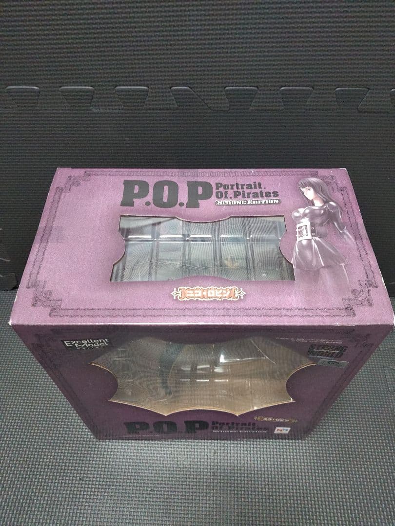 P.O.P ニコ・ロビン　ストロングワールドver フィギュア　メガハウス