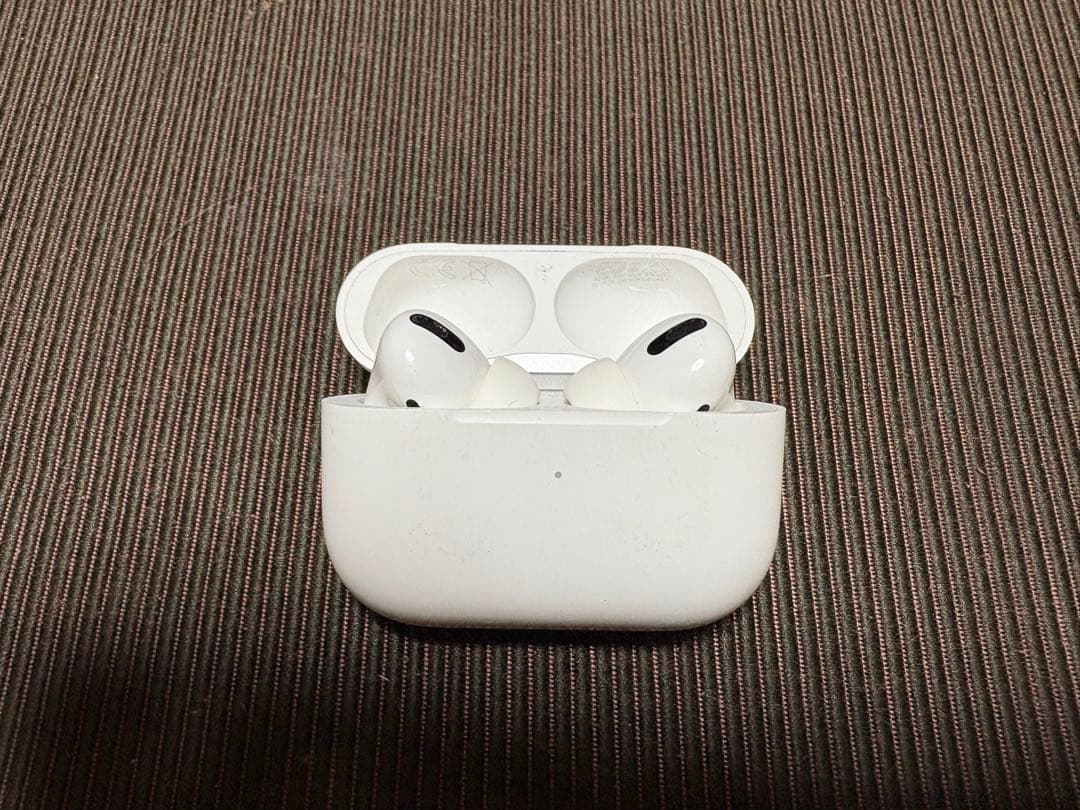 AirPods Pro 第1世代 正規品　動作確認済