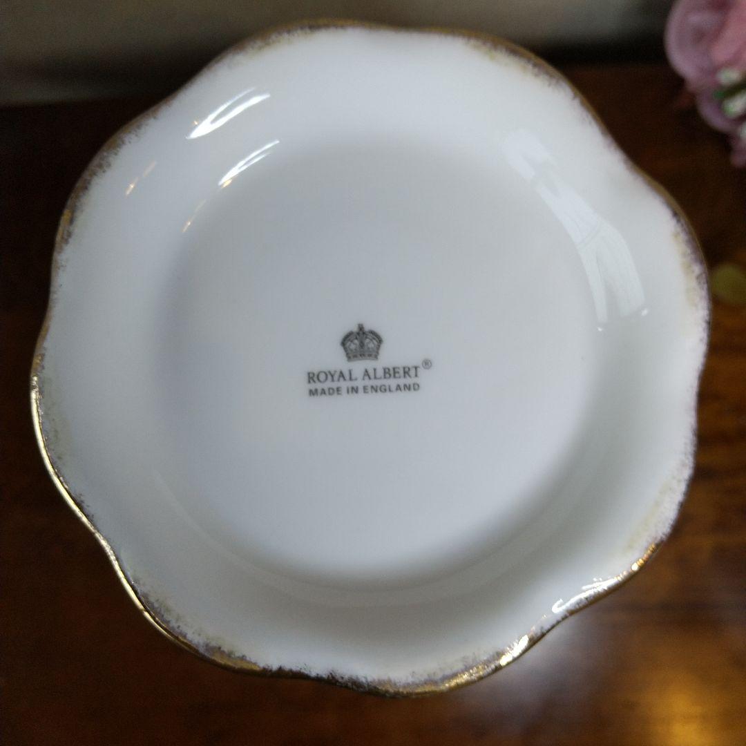 【レア】英国製 オールドカントリーローズ 18cm レリーフ入りフラワーベース