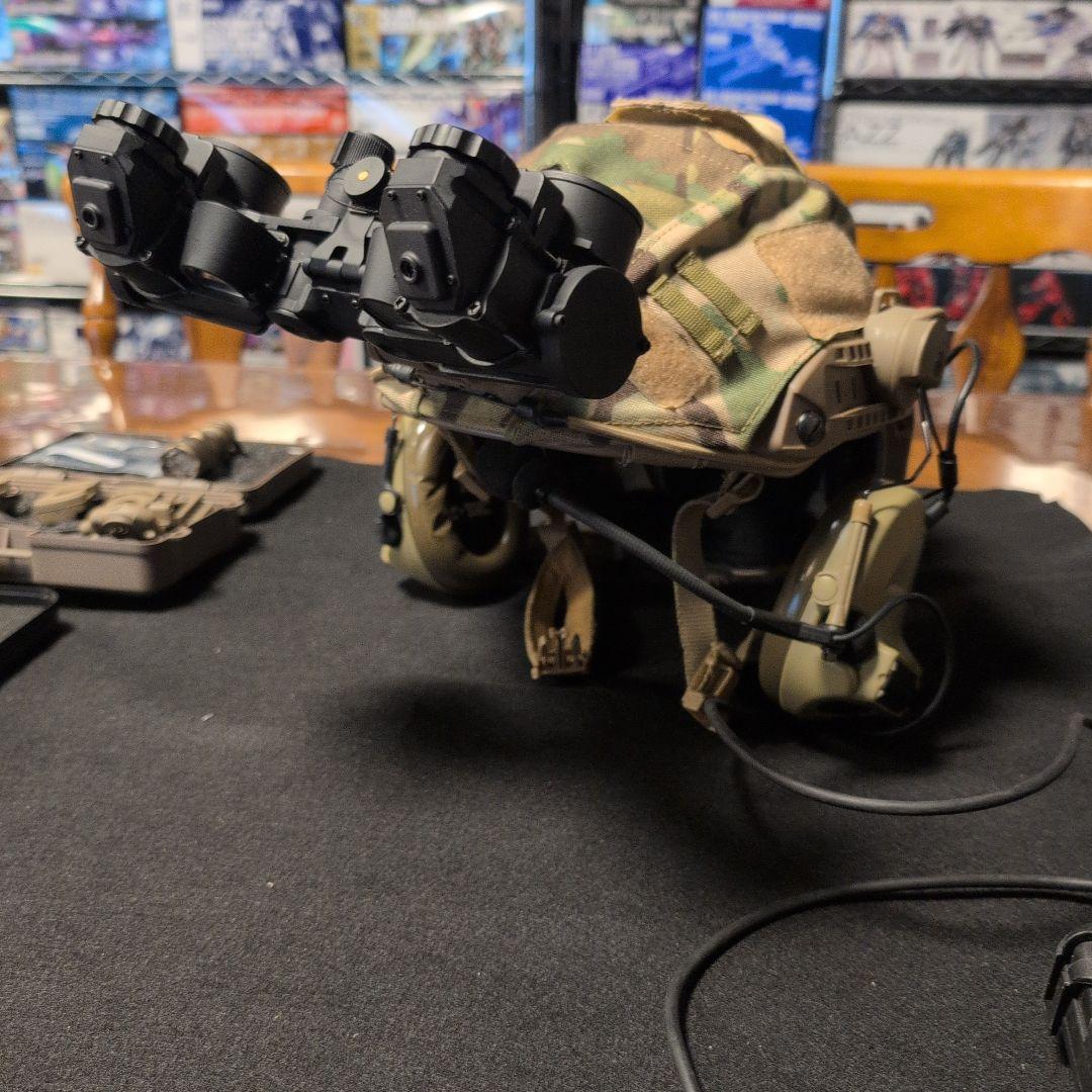 FMA XLサイズヘルメット　ヘッドセットシーバー付き