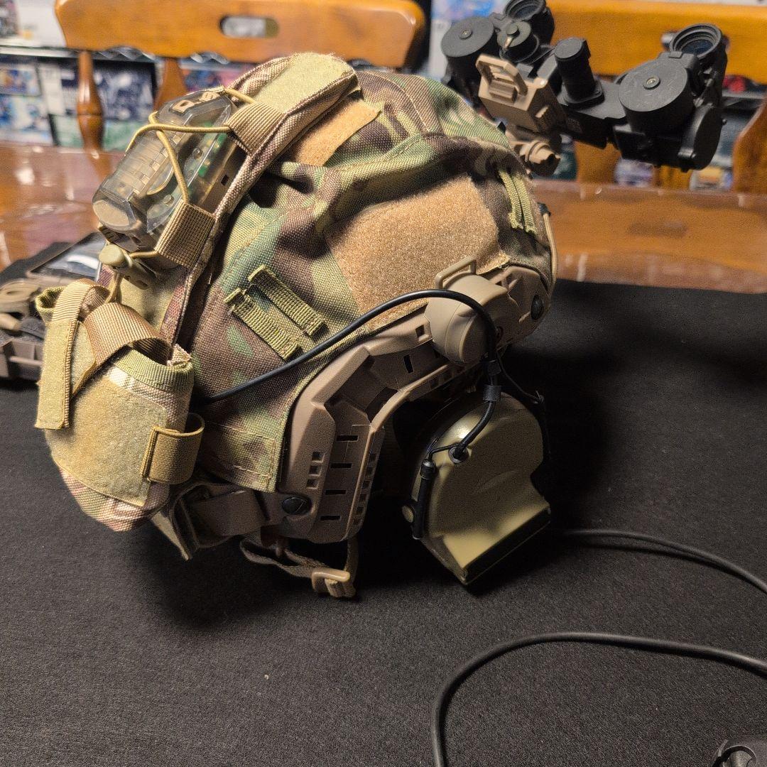 FMA XLサイズヘルメット　ヘッドセットシーバー付き