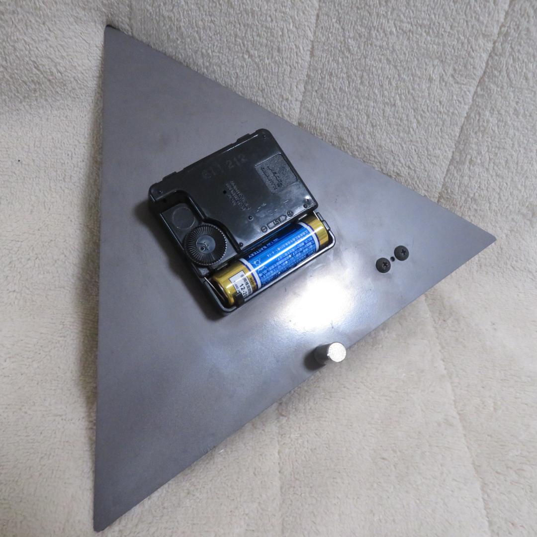 動作品　jeco monument 三角 置き　時計　おしゃれ　インテリア