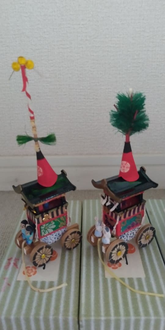 ハナちゃんママ　祇園祭ミニチュア 函谷鉾 放下鉾 岩戸山 蟷螂山 綾傘鉾