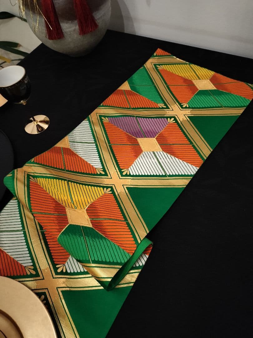 A917高級‼️ひな祭り‼️ひし形‼️テーブルランナー2m11cm