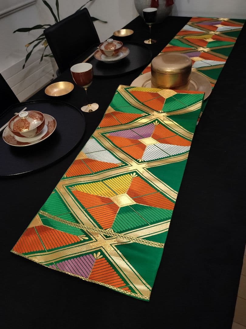 A917高級‼️ひな祭り‼️ひし形‼️テーブルランナー2m11cm