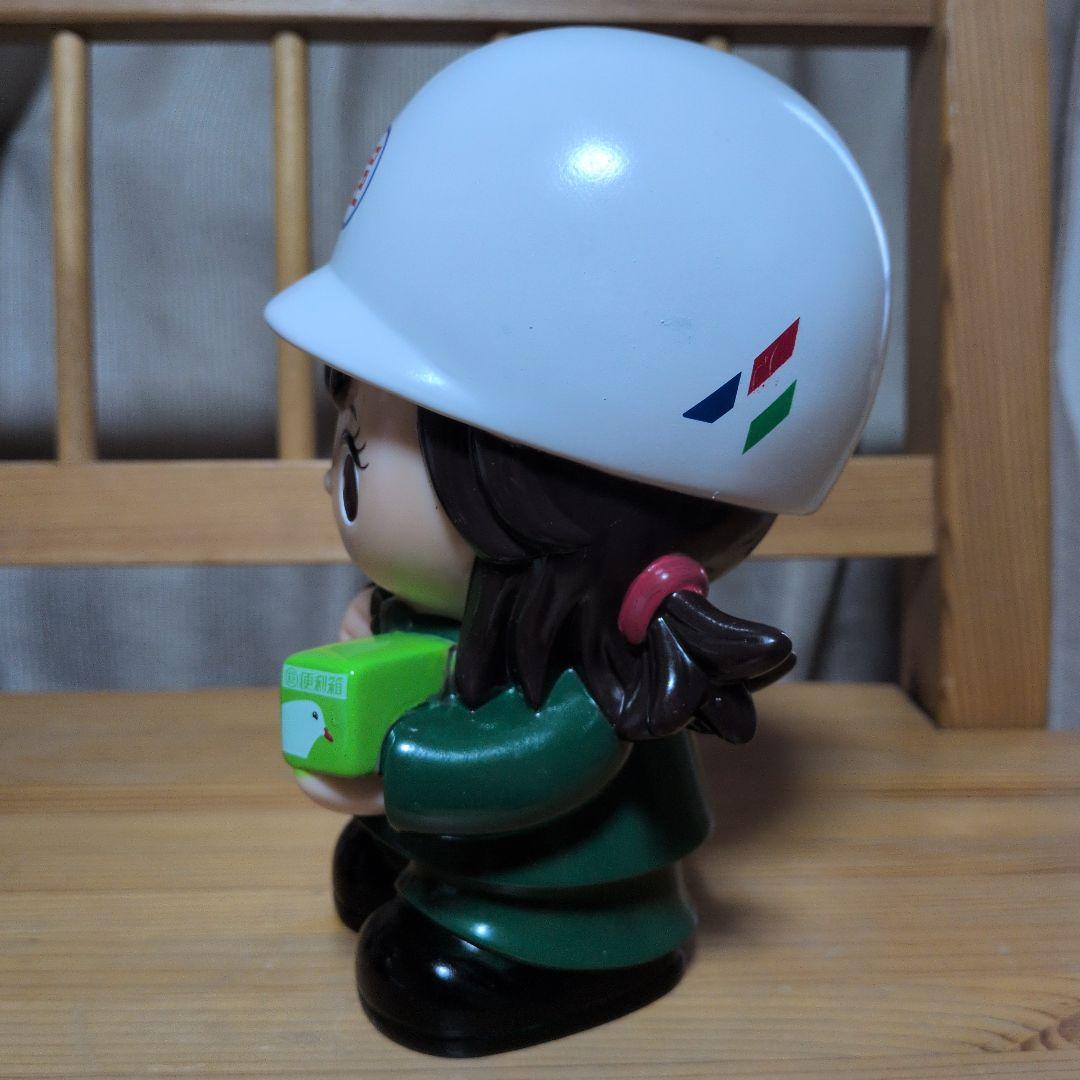 台湾の中華郵政マスコットキャラクター郵政寶寶2011年貯金箱　激レア