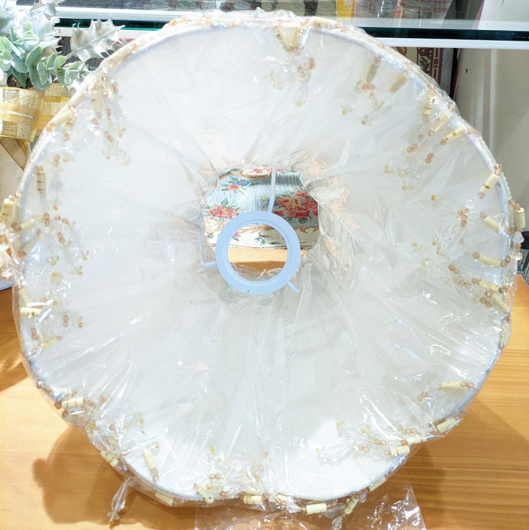 i☆【新品未開封】 ランプシェード テーブル ホワイト ランプカバー 花柄 燭台