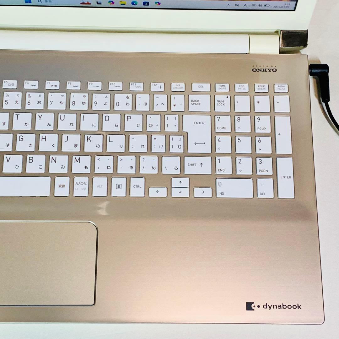 Core i7✨SSD512GB✨16GB✨オフィス✨フルHD✨ノートパソコン