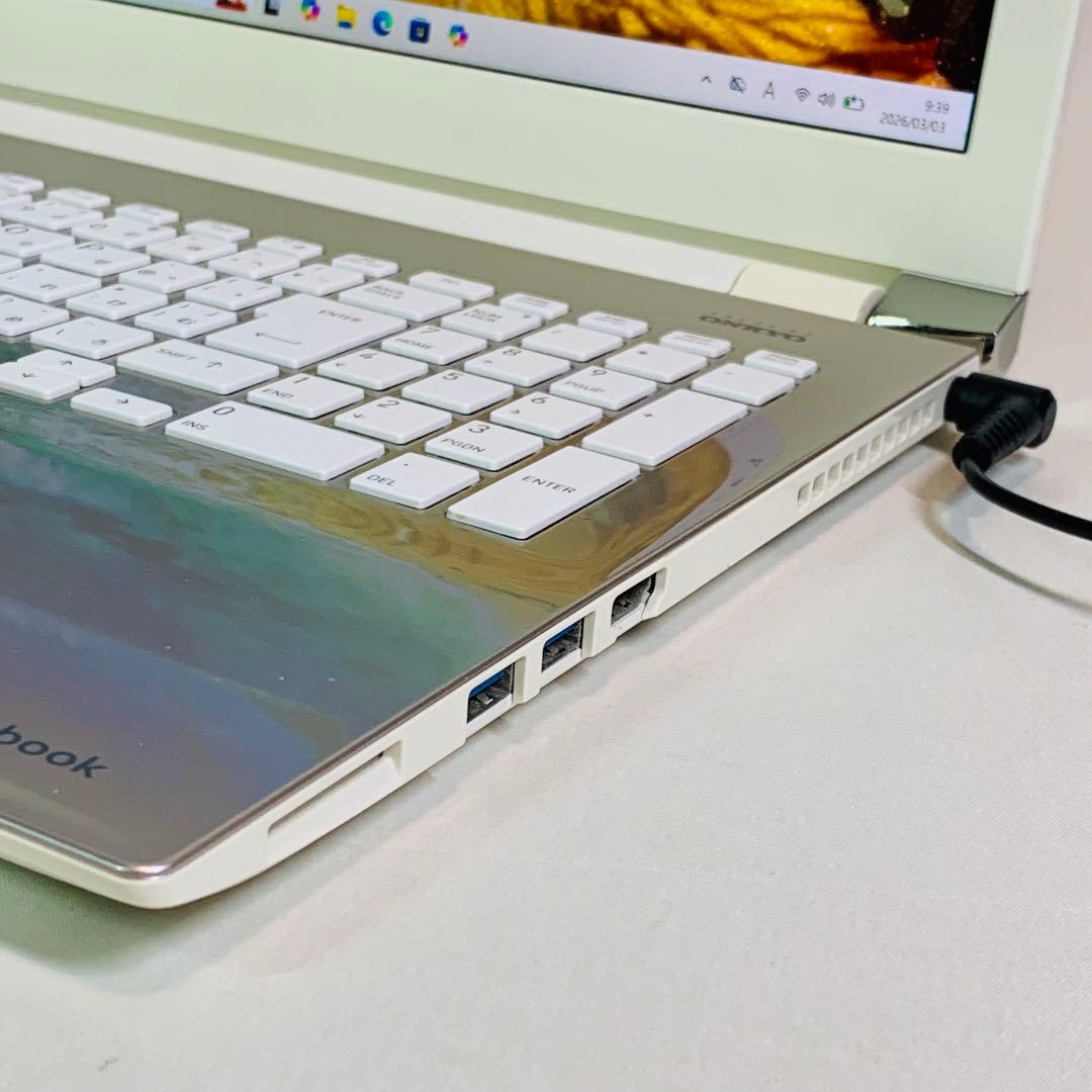 Core i7✨SSD512GB✨16GB✨オフィス✨フルHD✨ノートパソコン