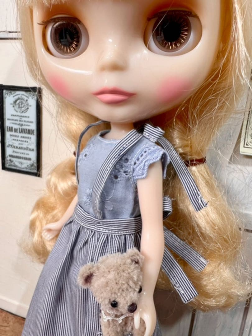 ブライス　アウトフィット　ブラウス　スカート　リカちゃん