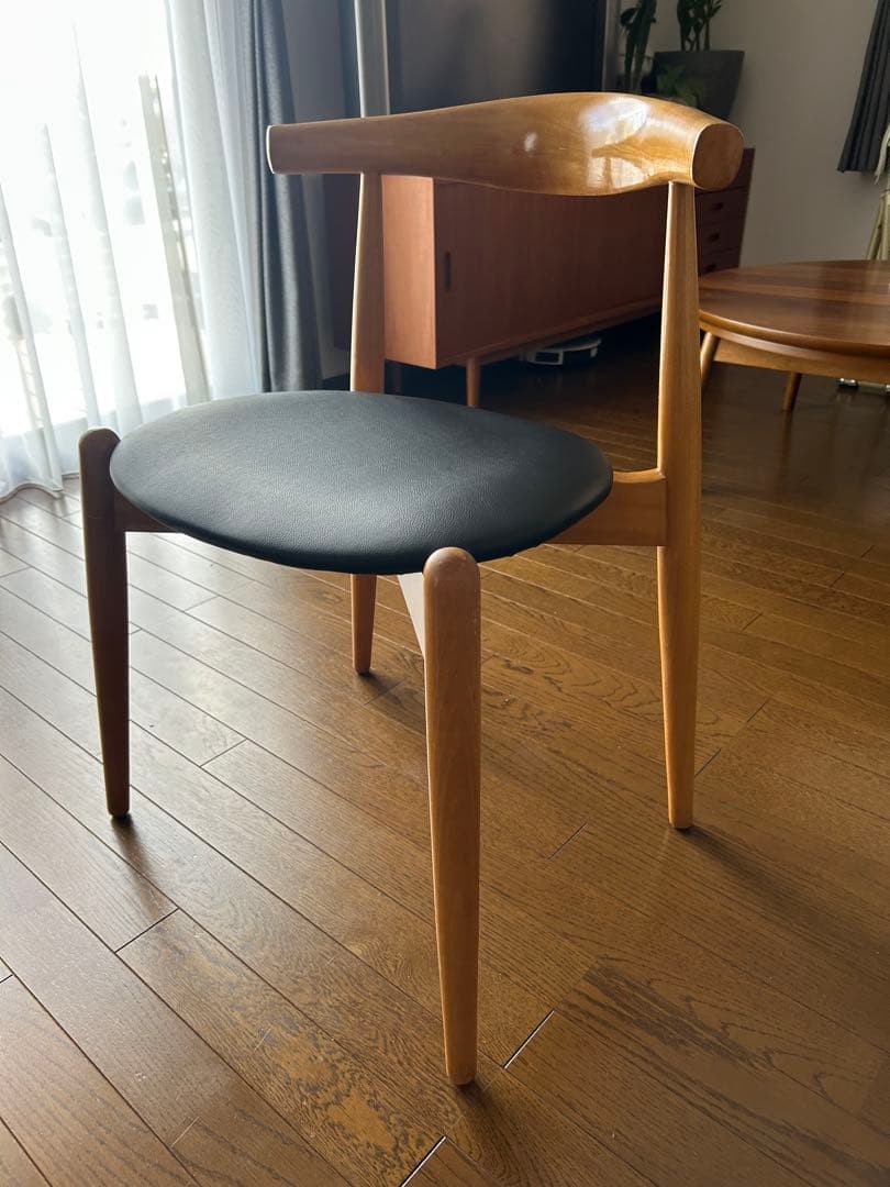 ハンス・J・ウェグナー エルボーチェアリプロダクト品 ダイニングチェア 椅子