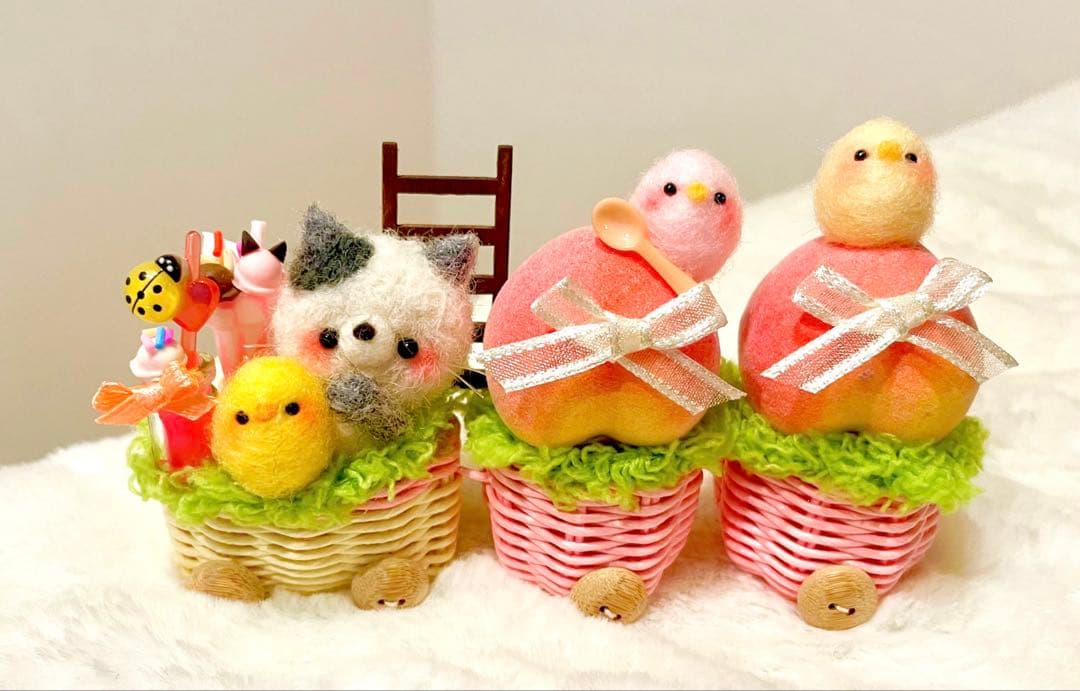 桃作品‪ෆ‪.*・゜桃TRAIN♪♪羊毛フェルト