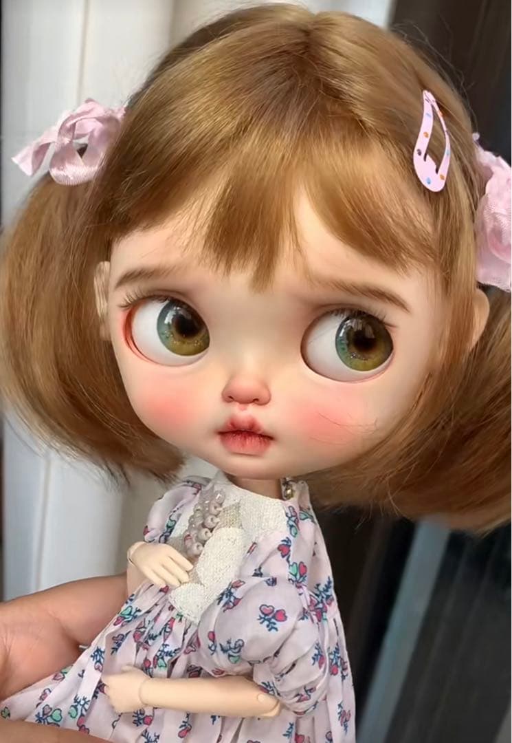 カスタムブライス 海外作家様 人形 かわいい 幼い 恋する乙女 困ったちゃん